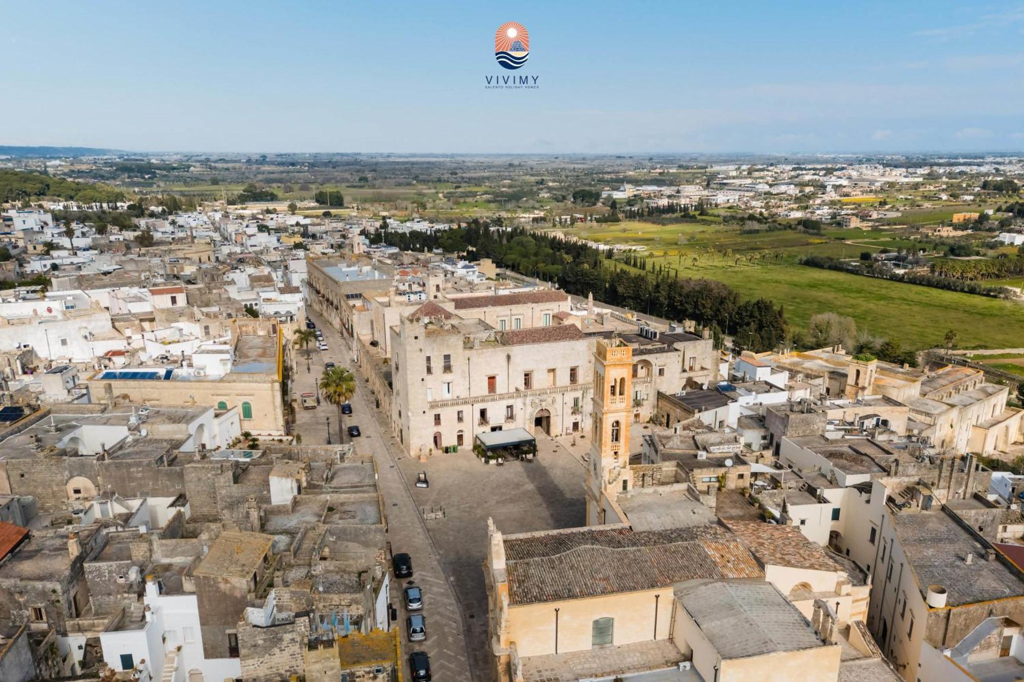Piazzetta San Giovanni * Specchia